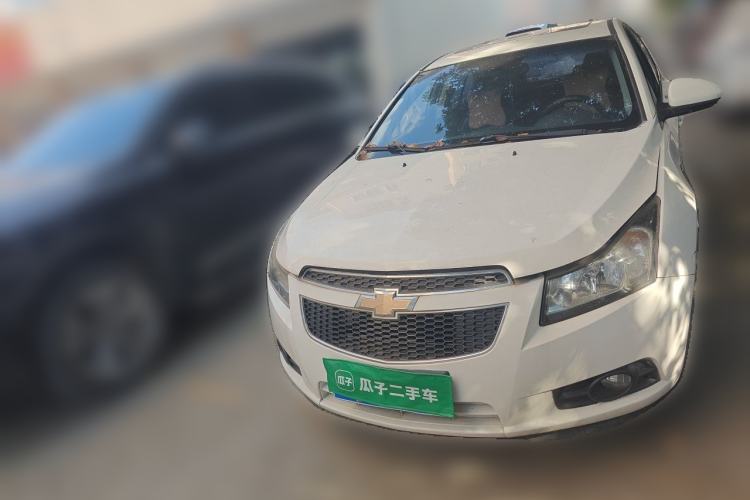 Used Chevrolet Cruze 2013 1.8L SE AT Front