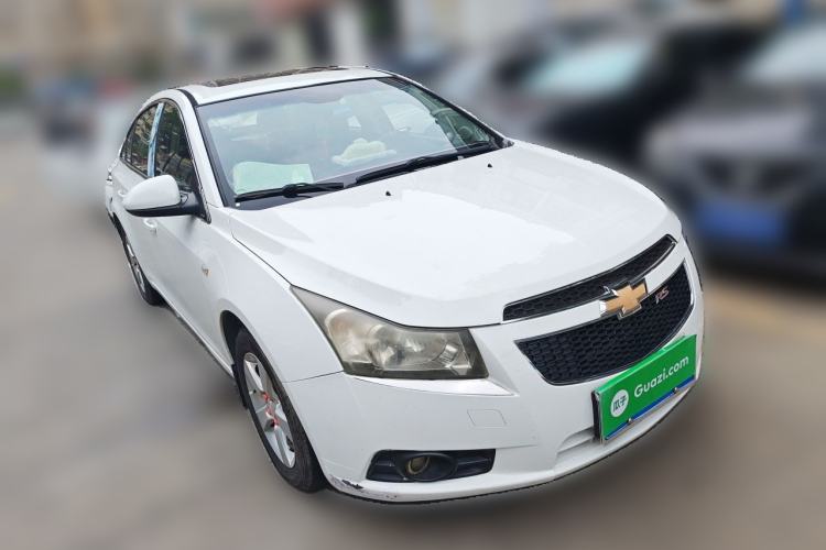 Used Chevrolet Cruze 2013 1.8L SE AT Front Right 45 Deg