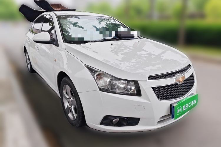 Used Chevrolet Cruze 2013 1.8L SE AT Front Right 45 Deg