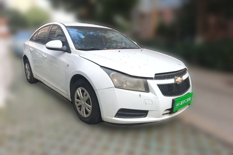 Used Chevrolet Cruze 2013 1.6L SL MT Front Right 45 Deg