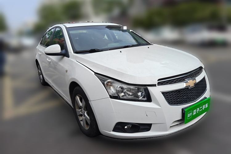 Used Chevrolet Cruze 2013 1.8L SE AT Front Right 45 Deg
