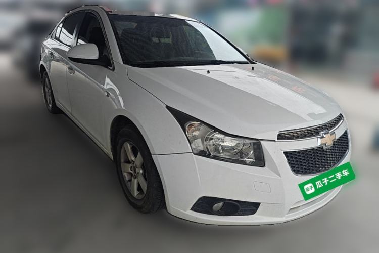 Used Chevrolet Cruze 2013 1.6L SL MT Front Right 45 Deg
