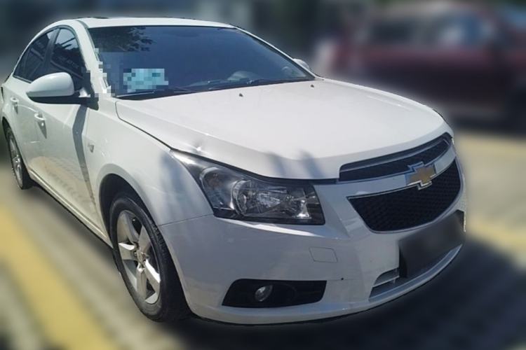 Used Chevrolet Cruze 2013 1.8L SE AT Front Right 45 Deg