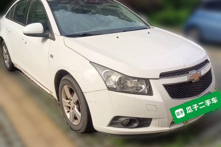Used Chevrolet Cruze 2013 1.8L SE AT Front Right 45 Deg