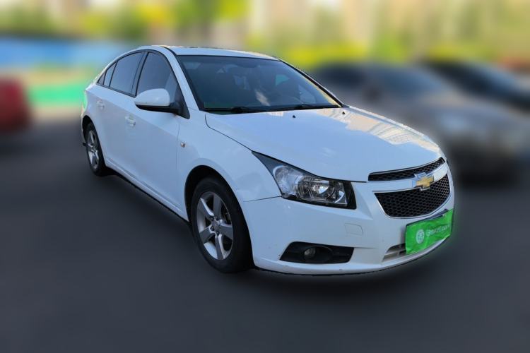 Used Chevrolet Cruze 2013 1.8L SE AT Front Right 45 Deg