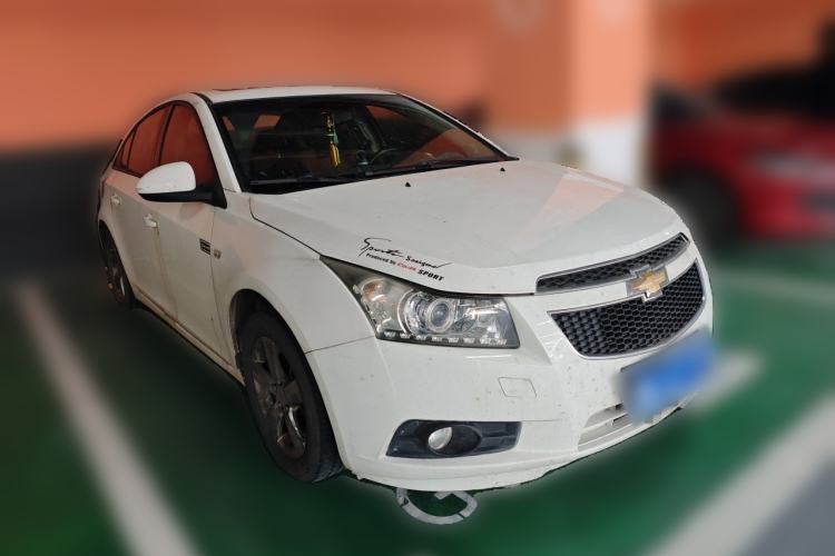 Used Chevrolet Cruze 2013 1.8L SE AT Front Right 45 Deg