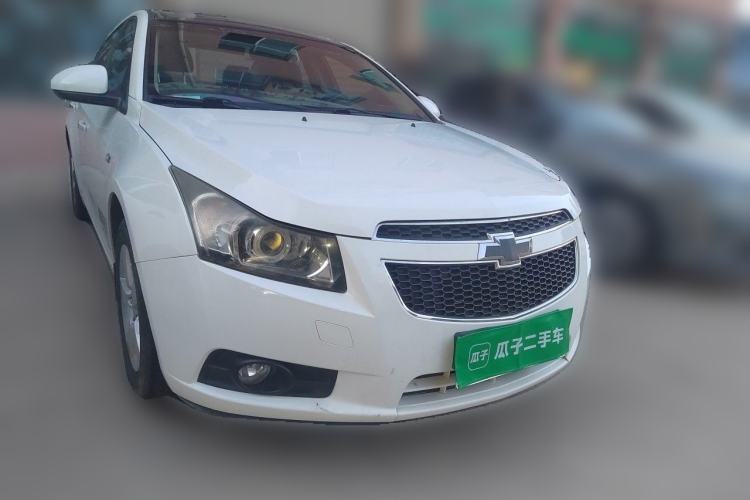 Used Chevrolet Cruze 2013 1.8L SE AT Front Right 45 Deg