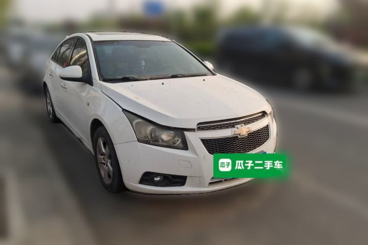 Used Chevrolet Cruze 2013 1.8L SE AT Front Right 45 Deg