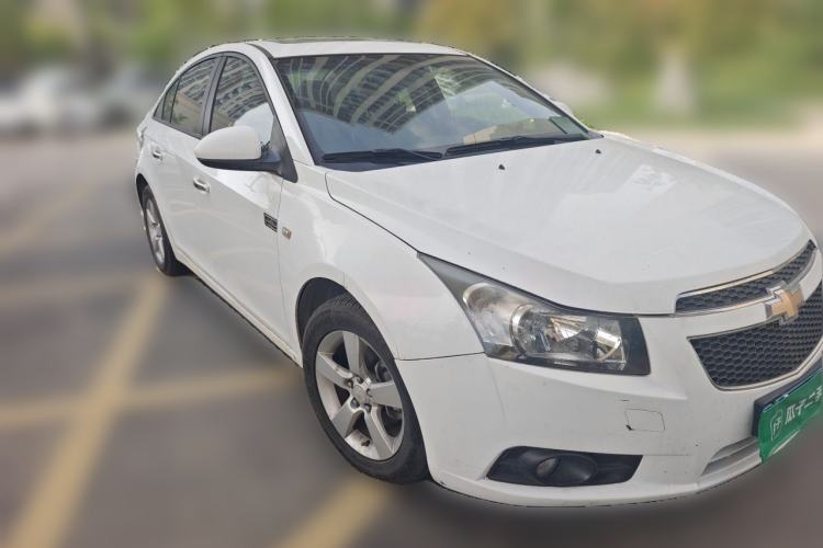 Used Chevrolet Cruze 2013 1.8L SE AT Front Right 45 Deg