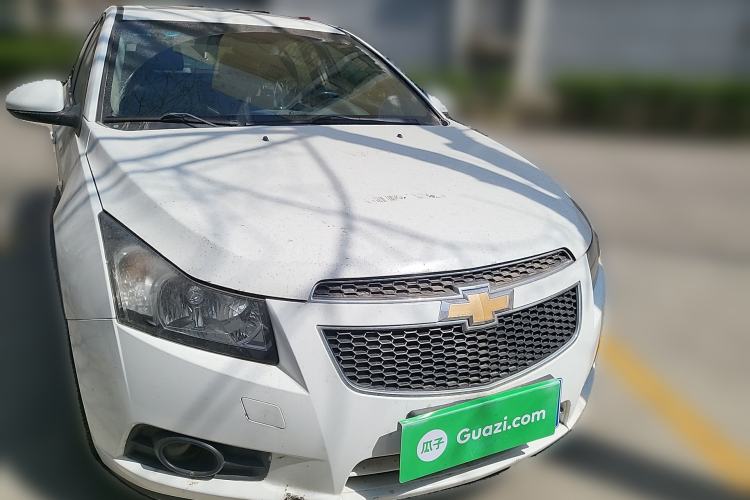 Used Chevrolet Cruze 2013 1.6L SE MT Front Right 45 Deg