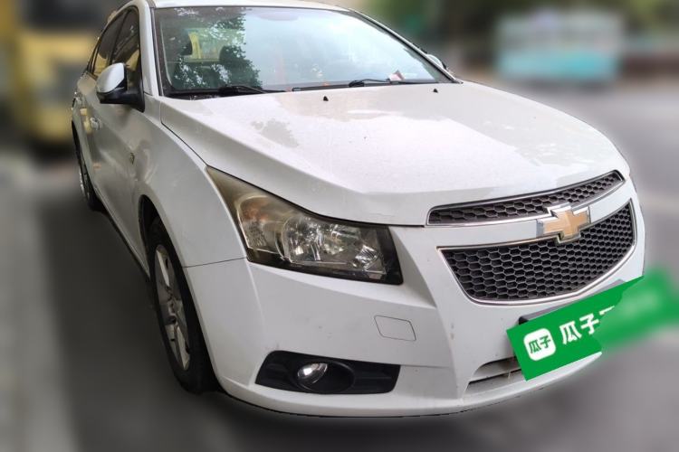 Used Chevrolet Cruze 2013 1.8L SE AT Front Right 45 Deg