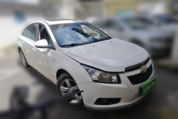 Used Chevrolet Cruze 2013 1.8L SE AT Front Right 45 Deg