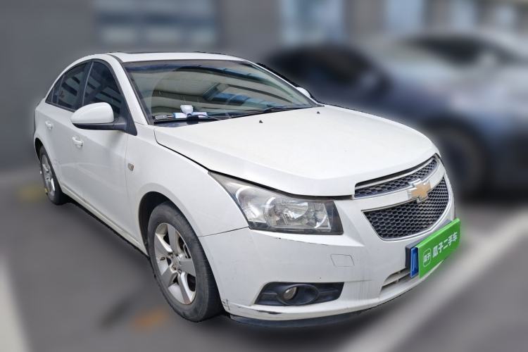 Used Chevrolet Cruze 2013 1.8L SE AT Front Right 45 Deg