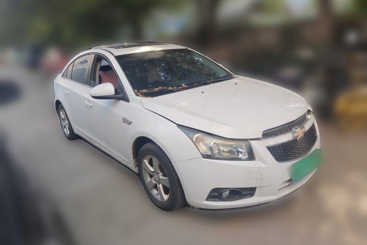 Used Chevrolet Cruze 2013 1.8L SE AT Front Right 45 Deg