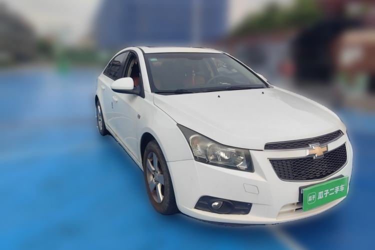 Used Chevrolet Cruze 2013 1.8L SE AT Front Right 45 Deg