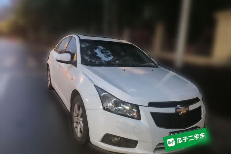 Used Chevrolet Cruze 2013 1.8L SE AT Front Right 45 Deg