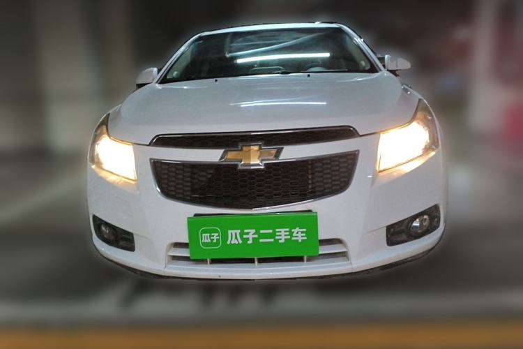 Used Chevrolet Cruze 2013 1.8L SE AT Front