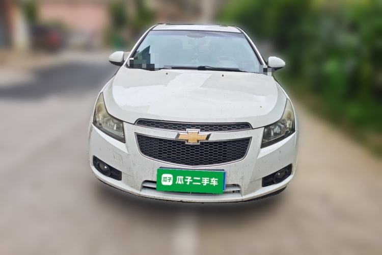 Used Chevrolet Cruze 2013 Hatchback 1.6T Automatic Flagship Model Front