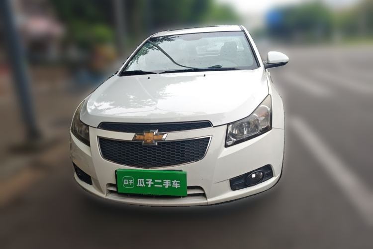 Used Chevrolet Cruze 2013 1.6L SE MT Front