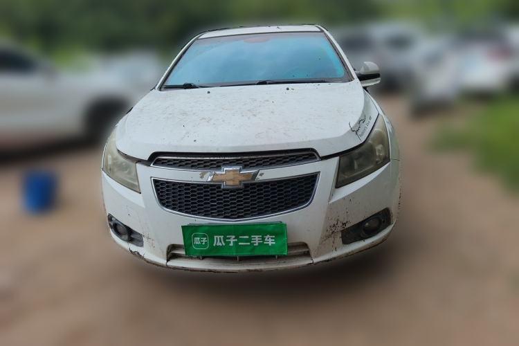 Used Chevrolet Cruze 2013 Hatchback 1.6L Automatic Luxury Model Front