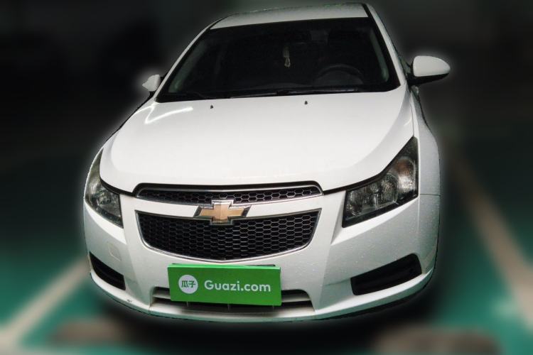Used Chevrolet Cruze 2013 1.6L SL MT Front