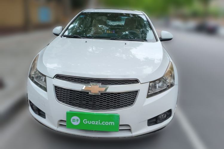 Used Chevrolet Cruze 2013 1.8L SE AT Front