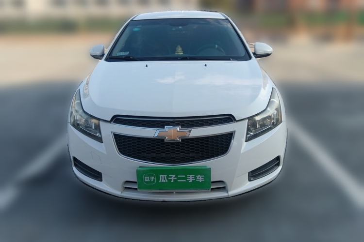 Used Chevrolet Cruze 2013 1.6L SL MT Front