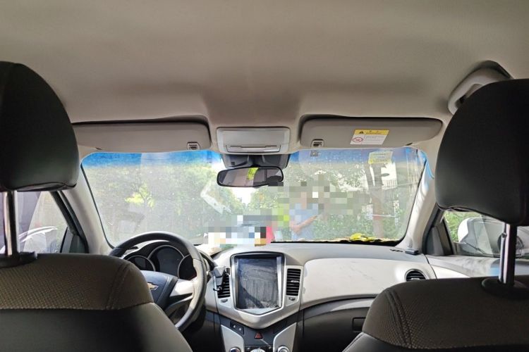 Used Chevrolet Cruze 2013 1.6L SL MT Headliner