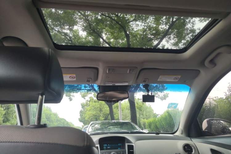 Used Chevrolet Cruze 2013 1.6L SE AT Headliner