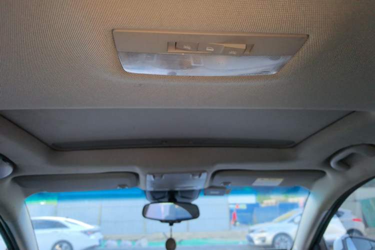 Used Chevrolet Cruze 2013 1.8L SE AT Headliner