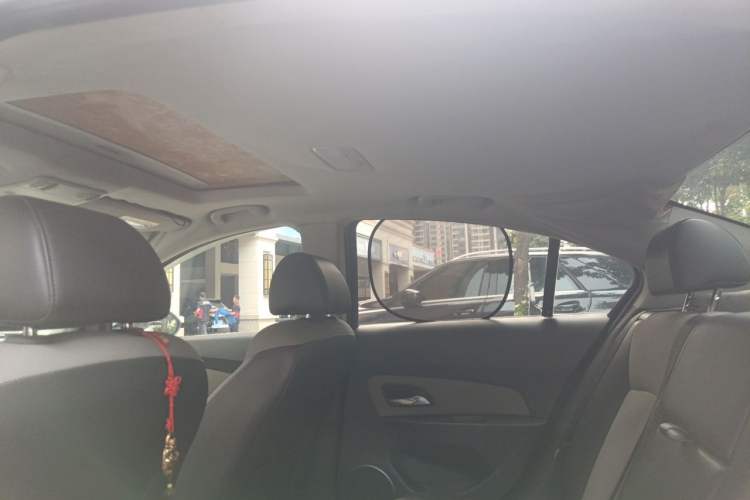 Used Chevrolet Cruze 2013 1.8L SE AT Headliner