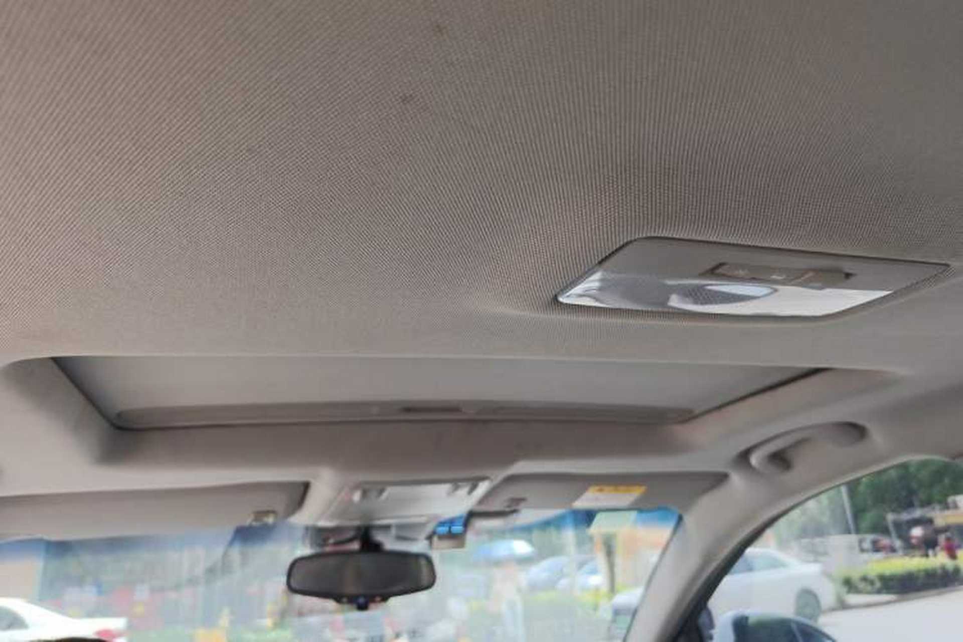 Used Chevrolet Cruze 2013 1.6L SE AT Headliner