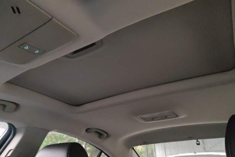 Used Chevrolet Cruze 2013 1.8L SE AT Headliner