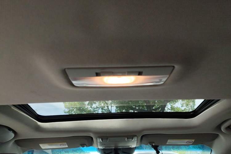 Used Chevrolet Cruze 2013 1.6L SE AT Headliner