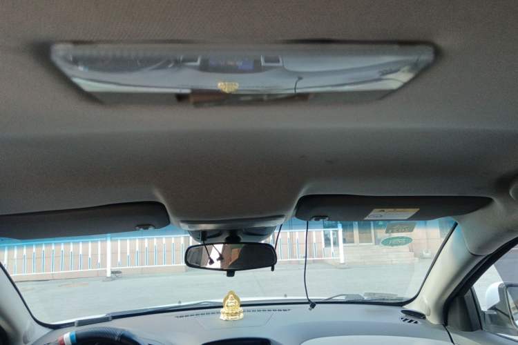 Used Chevrolet Cruze 2013 1.6L SL MT Headliner