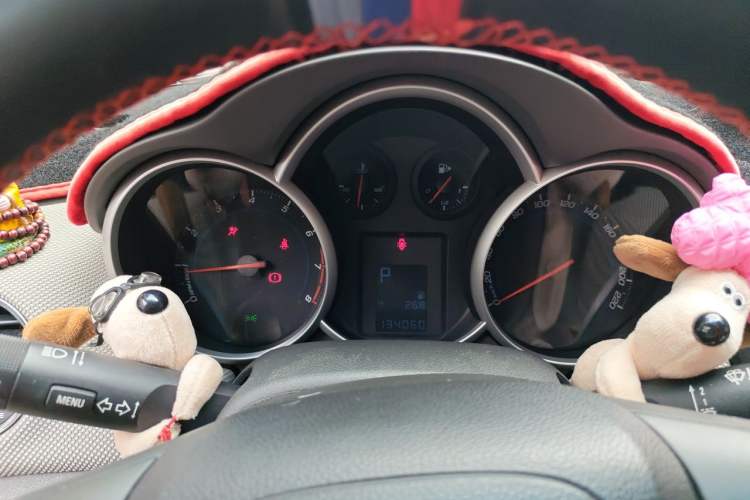 Used Chevrolet Cruze 2013 1.8L SE AT Instrument Cluster