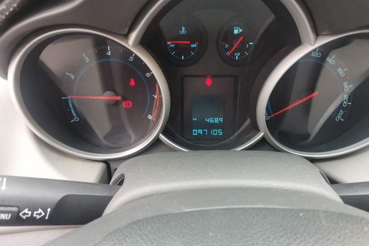 Used Chevrolet Cruze 2013 1.6L SL MT Instrument Cluster