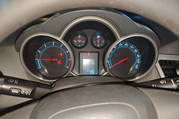 Used Chevrolet Cruze 2013 1.6L SL MT Instrument Cluster