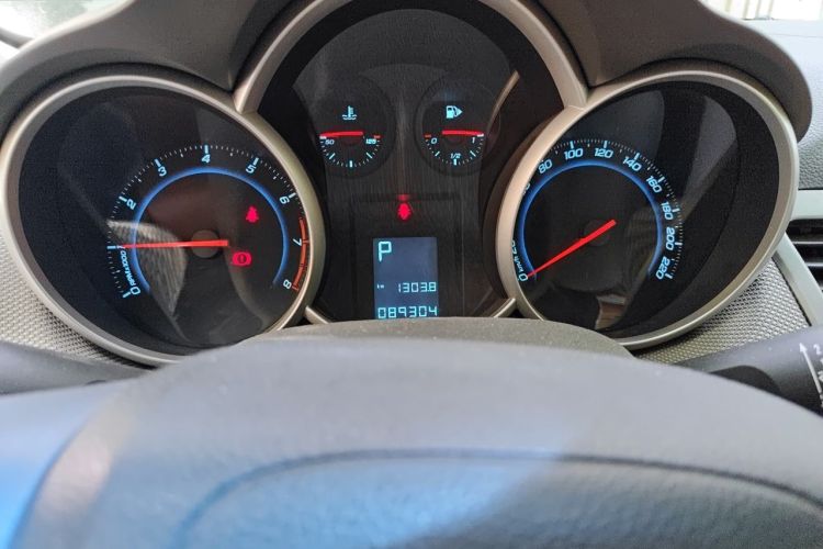 Used Chevrolet Cruze 2013 1.8L SE WTCC Edition AT Instrument Cluster