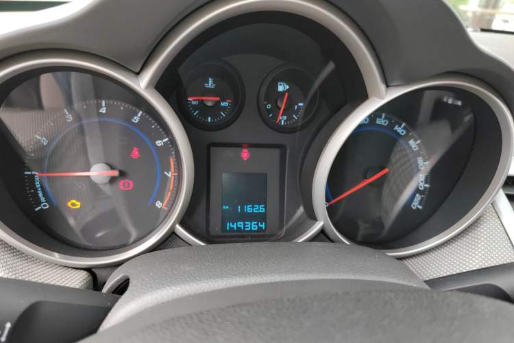 Used Chevrolet Cruze 2013 1.6L SE MT Instrument Cluster