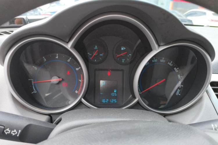 Used Chevrolet Cruze 2013 1.6L SL Grand Edition Automatic Instrument Cluster