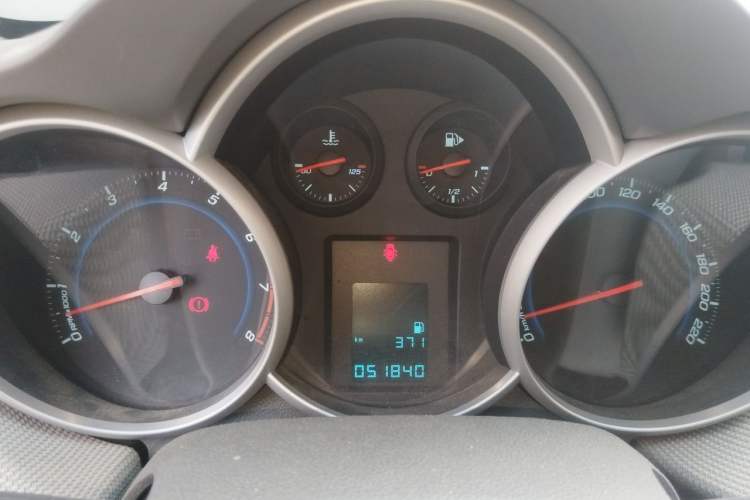 Used Chevrolet Cruze 2013 1.6L SE MT Instrument Cluster