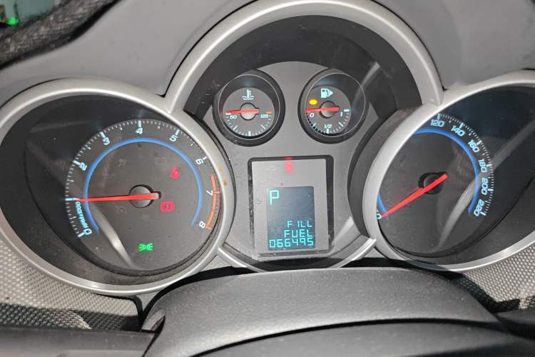 Used Chevrolet Cruze 2013 1.8L SE WTCC Edition AT Instrument Cluster