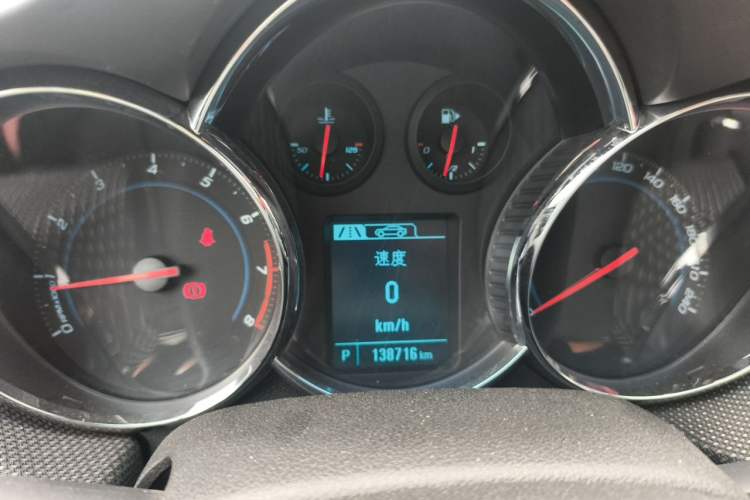 Used Chevrolet Cruze 2013 Hatchback 1.6T Automatic Flagship Model Instrument Cluster
