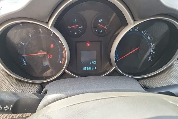 Used Chevrolet Cruze 2013 1.6L SE MT Instrument Cluster