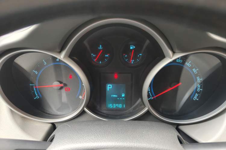 Used Chevrolet Cruze 2013 1.6L SL Grand Edition Automatic Instrument Cluster