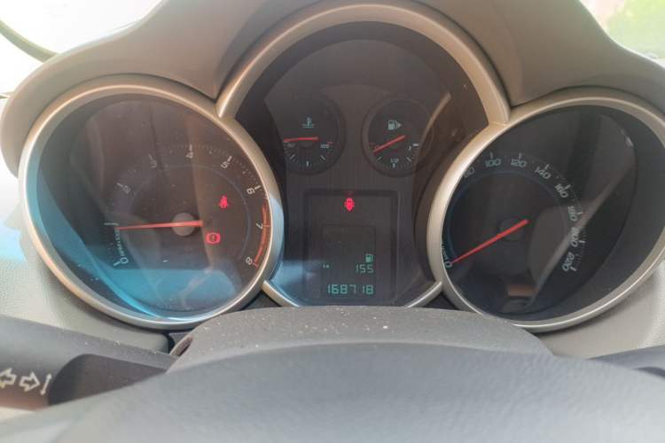 Used Chevrolet Cruze 2013 1.6L SL MT Instrument Cluster