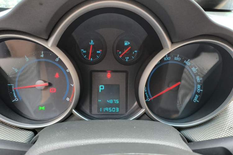 Used Chevrolet Cruze 2013 1.6L SE AT Instrument Cluster