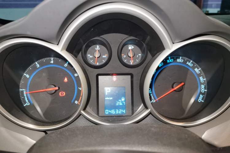 Used Chevrolet Cruze 2013 1.6L SL Grand Edition Automatic Instrument Cluster