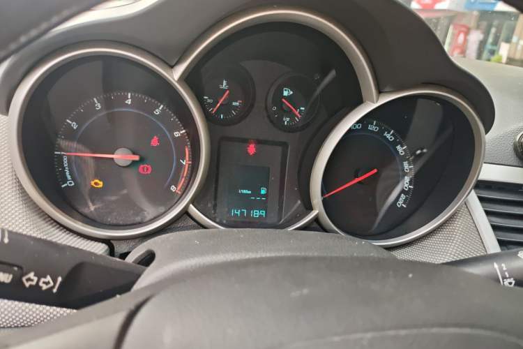 Used Chevrolet Cruze 2013 1.6L SE MT Instrument Cluster